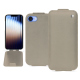 Housse cuir Apple iPhone 16e - Beige Veggie ( Pantone #dab9a1 ) 