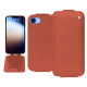 Capa em pele Apple iPhone 16e - Orange Veggie ( Pantone #cb6015 ) 
