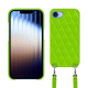 带肩带的 Apple iPhone 16e 保护套 - Vert fluo - Couture ( Pantone #00ab5f ) 