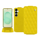 Lederschutzhülle Samsung Galaxy S25+ - Jaune fluo - Couture ( Pantone #c9ff57 ) 