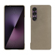 Funda de piel Sony Xperia 1 VII - Darboun sabla ( Pantone #BCB1A1 )