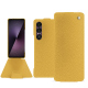 Funda de piel Sony Xperia 1 VII - Mimosa ( Pantone #b39437 ) 