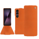 Funda de piel Sony Xperia 1 VII - Orange Veggie ( Pantone #cb6015 ) 
