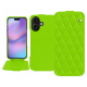 Capa em pele Apple iPhone 17 - Vert fluo - Couture ( Pantone #00ab5f ) 