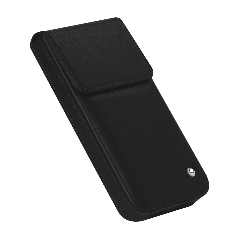 Apple iPhone 17 leather pouch