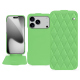 Funda de piel Apple iPhone 17 Pro - Vert olive - Couture ( Nappa - Pantone #a7c58e ) 