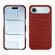Funda de piel Apple iPhone 17 Air - Autruche ciliegia ( Pantone #a4343a ) 