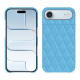 Capa em pele Apple iPhone 17 Air - Bleu ciel - Couture ( Nappa - Pantone #abcae9 ) 
