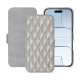 Funda de piel Apple iPhone 17 Air - Platinium - Couture ( Pantone 877C ) 
