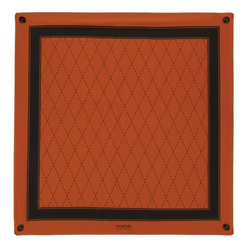 Carré de soie - Griffe 1 Carré de soie - Griffe 1