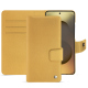 Capa de couro para carteira Samsung Galaxy S26 Ultra - Or Maïa ( Pantone 871C ) 