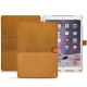 Custodia in pelle Apple iPad Pro 12.9" (2017) - Or Maïa ( Pantone 871C ) 