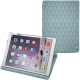 Custodia in pelle Apple iPad Pro 12.9" (2017) - Bleu ciel - Couture ( Nappa - Pantone 277C ) 