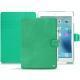 Housse cuir Apple iPad 9.7" (2017) - Menthe vintage ( Pantone 562C ) 