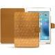 Custodia in pelle Apple iPad  9.7" (2017) - Or Maïa - Couture