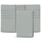 Bolsa em pele para passaporte - 8 cartões de crédito - Gris ( Nappa - Pantone W428C ) 