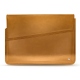 Leather sleeve for 17' laptop - Griffe 1 - Or Maïa ( Pantone 871C ) 