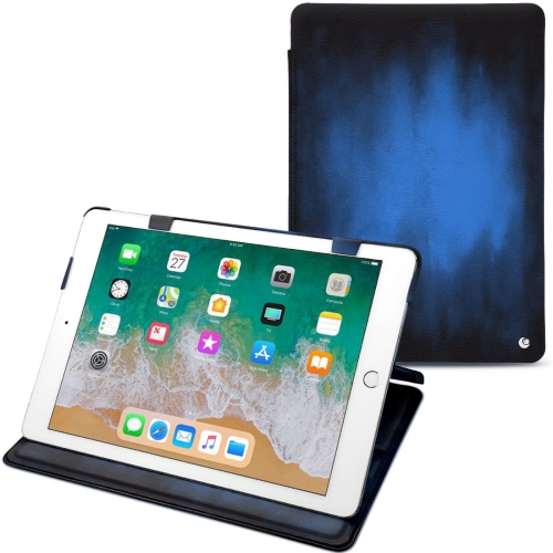 Housse cuir Apple iPad 9.7' (2018) : Coque et protection pour iPad sur NoreveBleu Patine