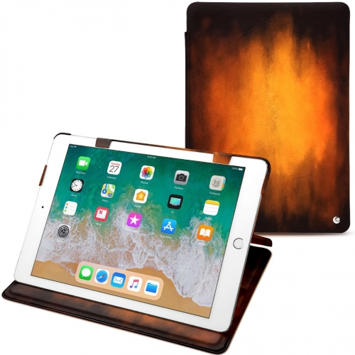 Funda de piel Apple iPad 9.7' (2018)Fauve Patine