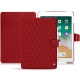 Housse cuir Apple iPad 9.7" (2018) - Rouge - Couture ( Nappa - Pantone 199C ) 