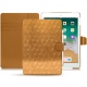 Lederschutzhülle Apple iPad 9.7" (2018) - Or Maïa - Couture