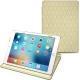Funda de piel Apple iPad 9.7" (2017) - Beige - Couture ( Nappa - Pantone 7502C ) 