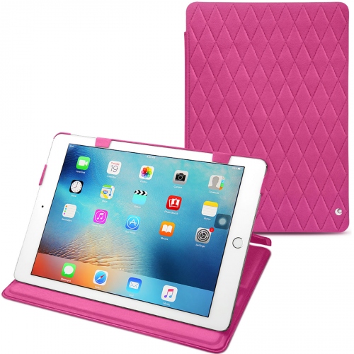 Lederschutzhülle Apple iPad 9.7' (2017)Rose BB - Couture ( Pantone #DB599F )