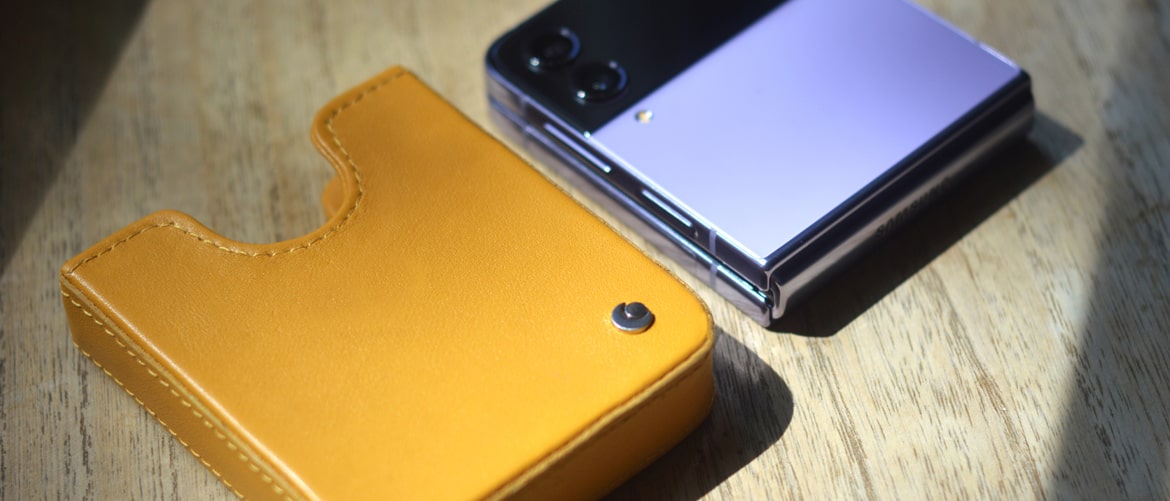 Samsung Galaxy Z Flip 4 Leather Effect Case GKK